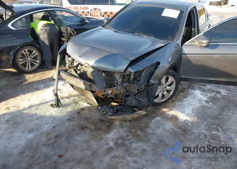 2009 Honda Accord 2.4 Ex-L from USA, damaged, VIN 1HGCP26809A128863